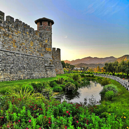 Castello di Amorosa v Napa Valley